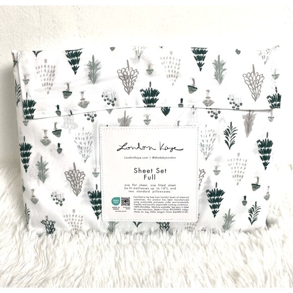 London Kaye Full Bed Sheet Set Christmas Tree Print Winter 4 Pieces OEKO TEX - Picture 3 of 9